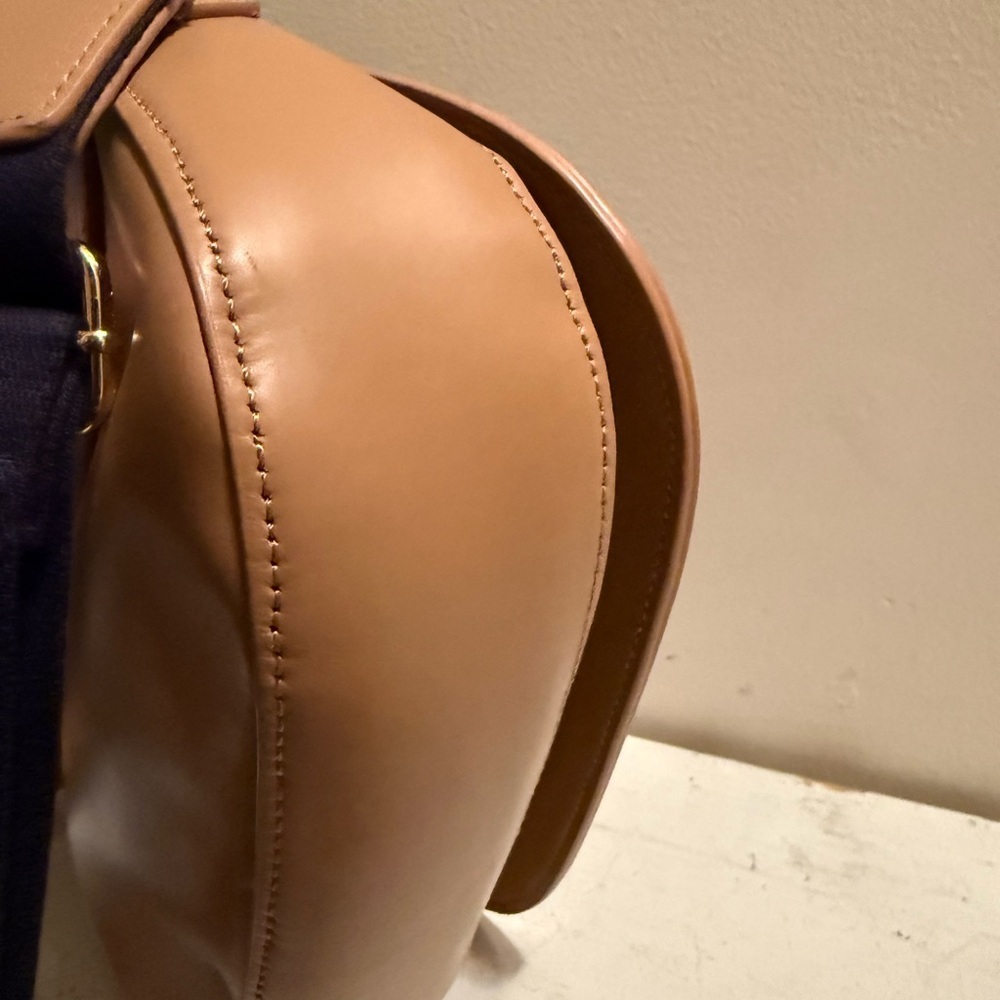 Tommy Hillfiger - Genuine Leather Multicolor Striped Women's Crossbody Bag EUC - Picture 6 of 14
